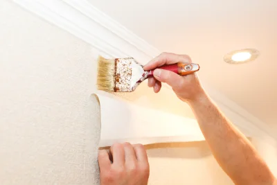 Pose de papier peint à Omécourt — revêtements muraux et toiles de verre